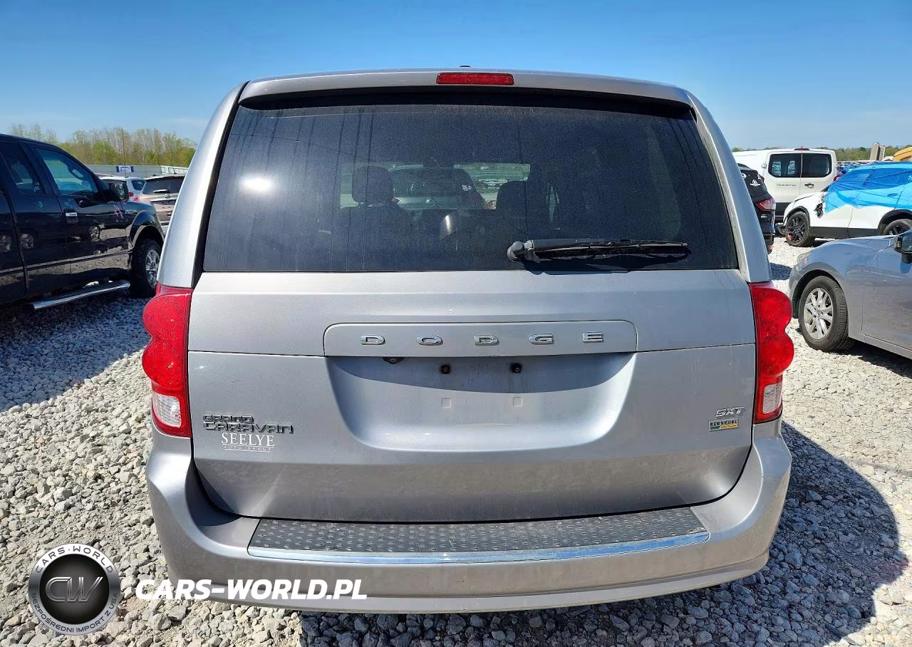 2018 Dodge Grand Caravan Sxt VIN:2C4RDGCG3JR206174 - 6