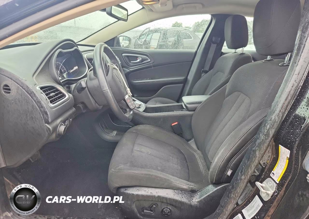 2015 Chrysler 200 Limited VIN:1C3CCCAB0FN536369 - 7