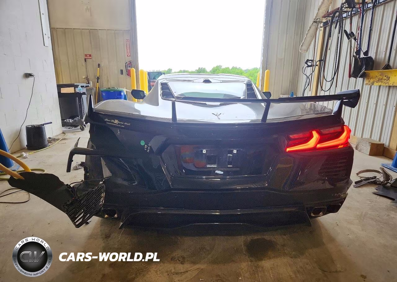 2022 Chevrolet Corvette Stingray 2Lt VIN:1G1YB2D45N5104850 - 6