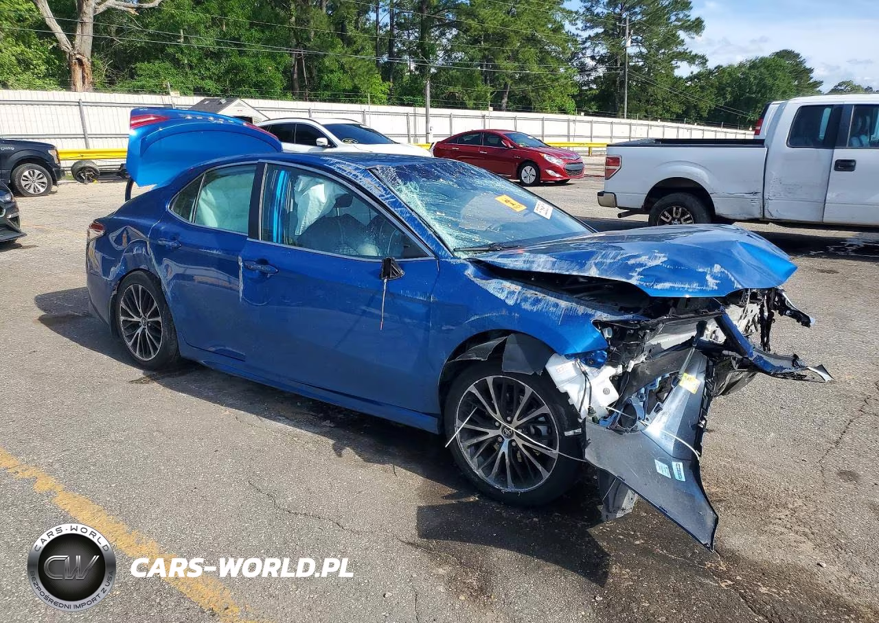 2018 Toyota Camry Se VIN:4T1B11HK3JU123086 - 4