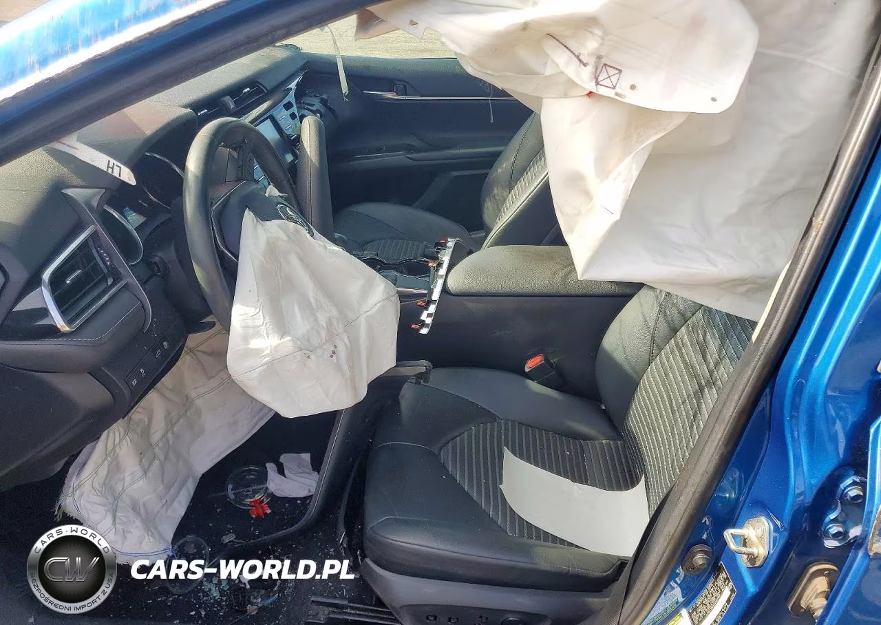 2018 Toyota Camry Se VIN:4T1B11HK3JU123086 - 7