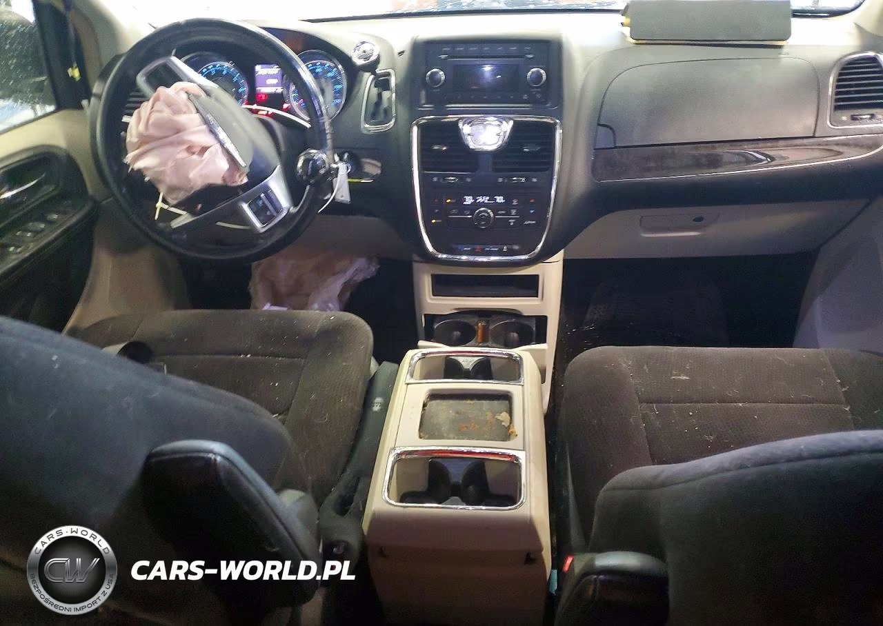 2011 Chrysler Town & Country VIN:2A4RR5DG2BR701689 - 8