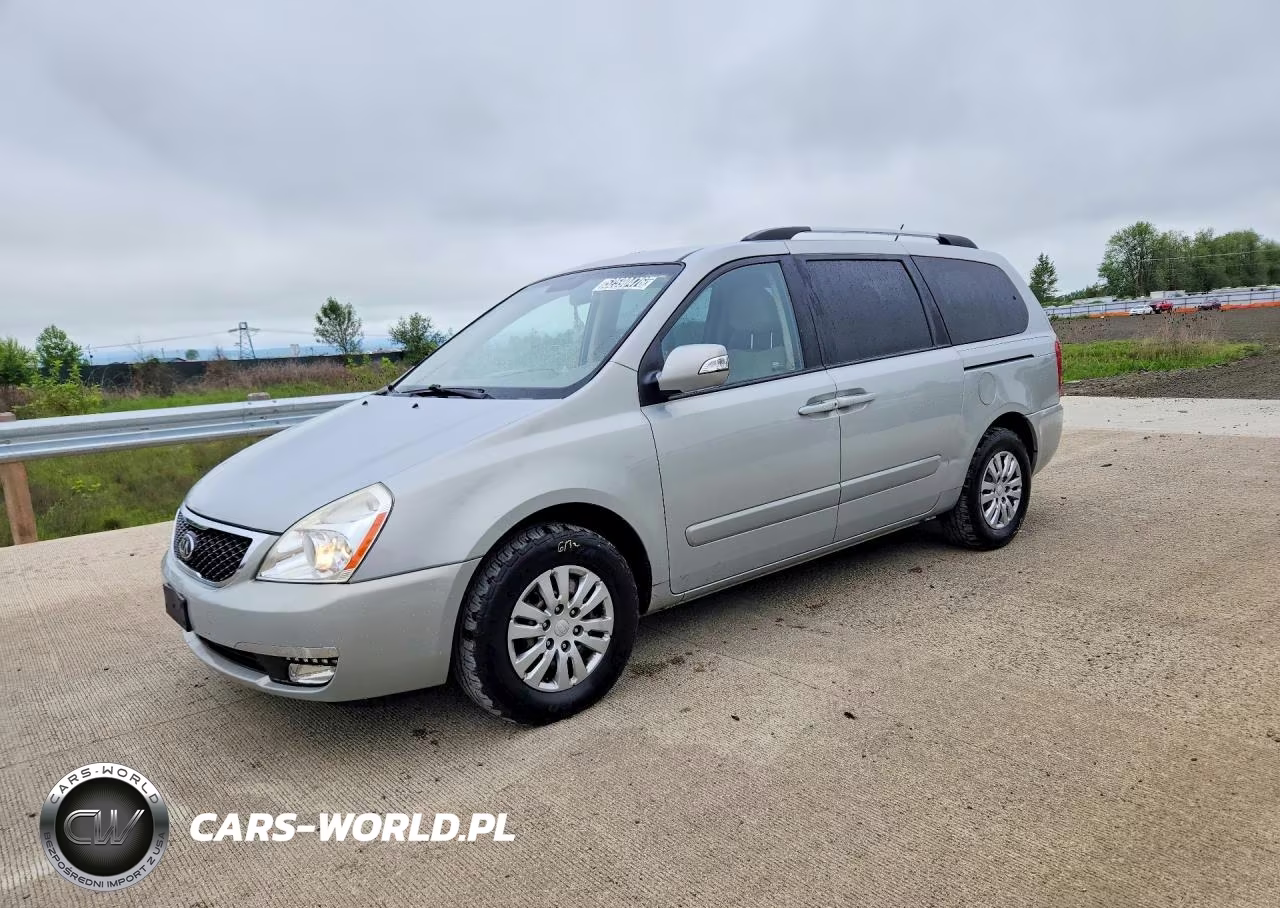 2014 Kia Sedona Lx