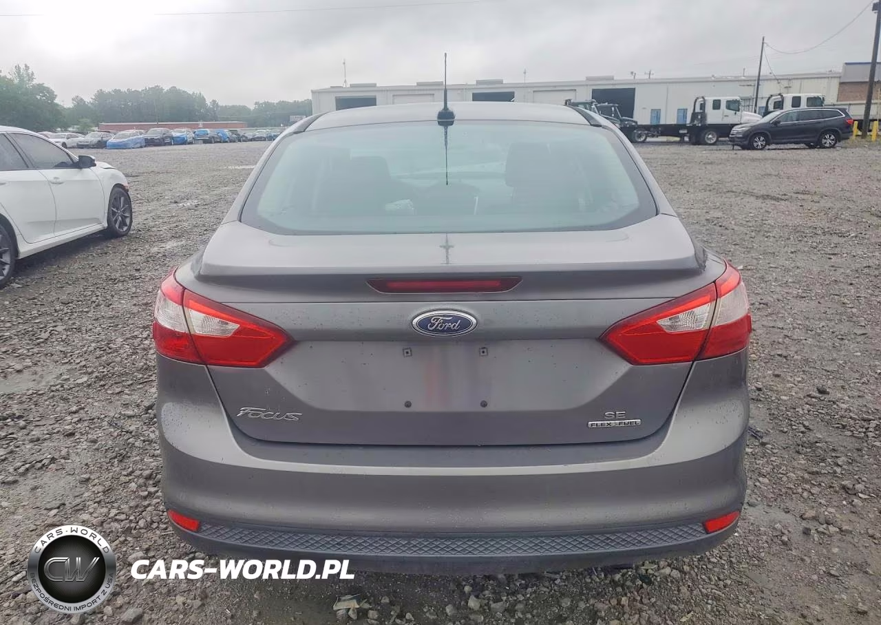 2012 Ford Focus Se VIN:1FAHP3F23CL384728 - 6