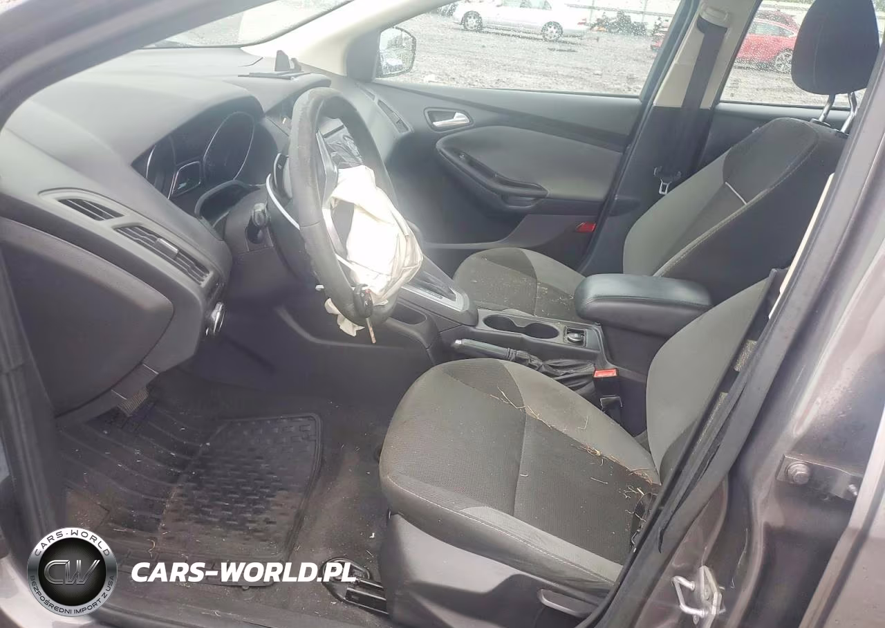 2012 Ford Focus Se VIN:1FAHP3F23CL384728 - 7