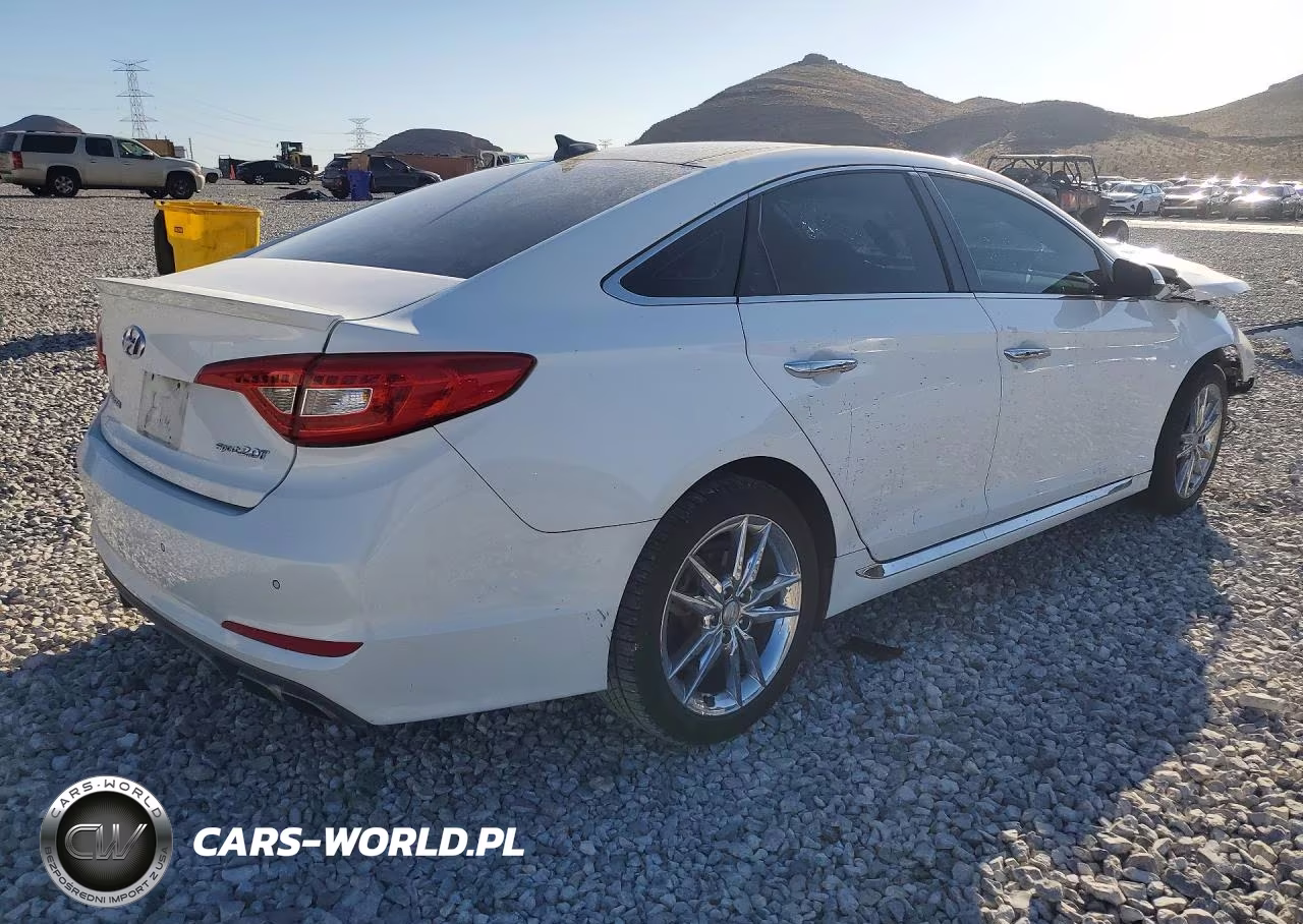 2015 Hyundai Sonata Sport 2.0T VIN:5NPE34AB5FH080959 - 3