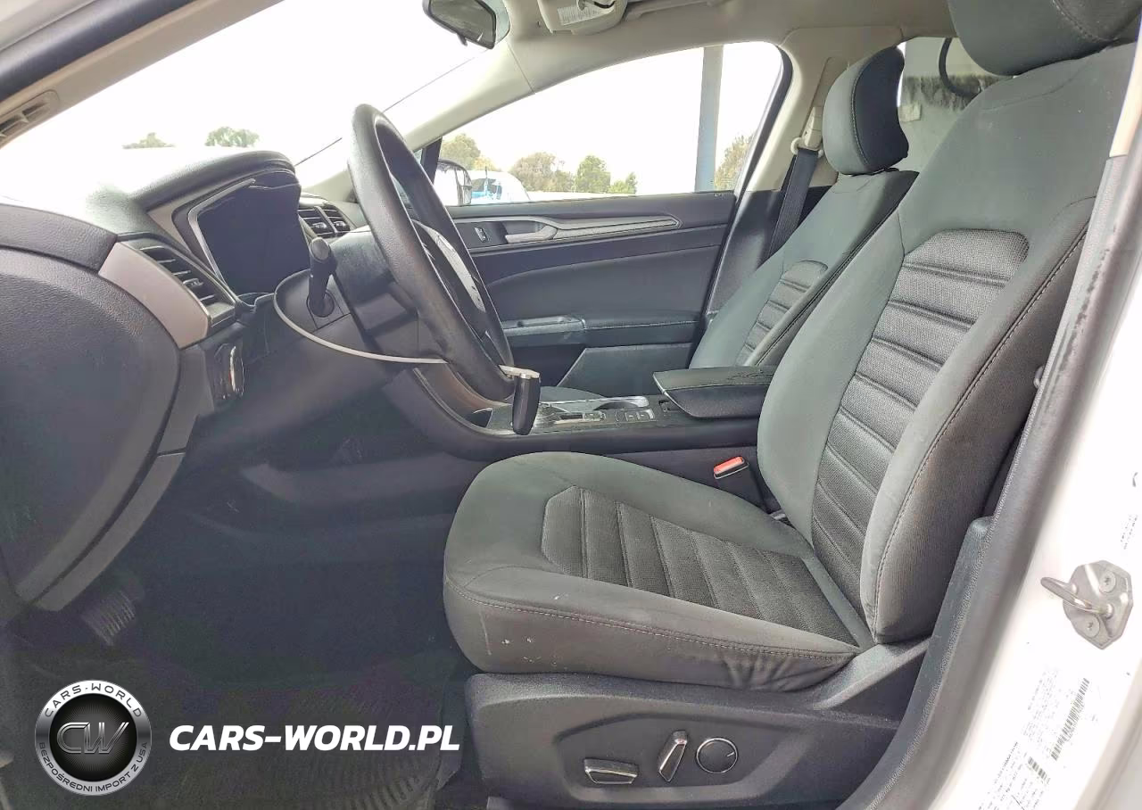 2018 Ford Fusion Se Hybrid VIN:3FA6P0LU1JR129182 - 7