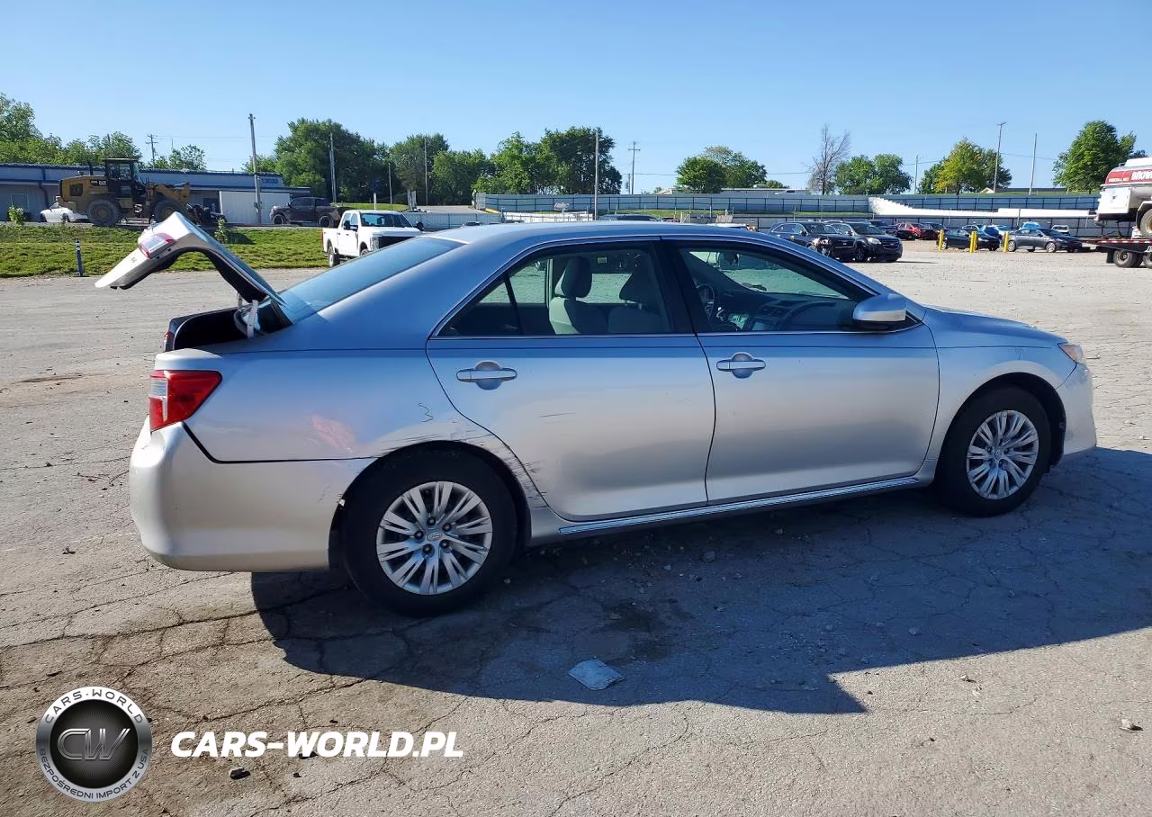 2012 Toyota Camry Le VIN:4T4BF1FK3CR231320 - 3