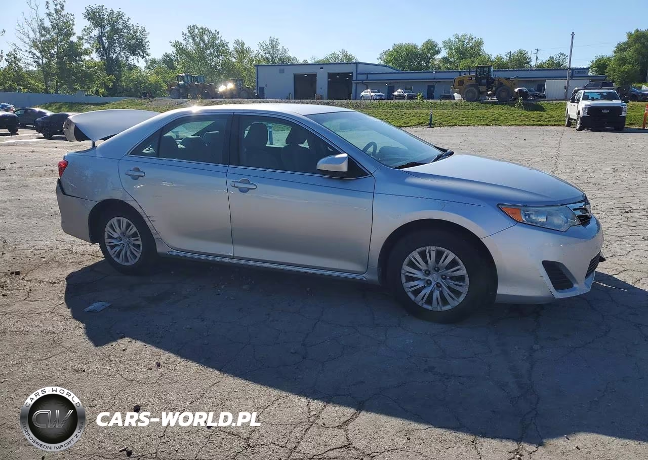 2012 Toyota Camry Le VIN:4T4BF1FK3CR231320 - 4