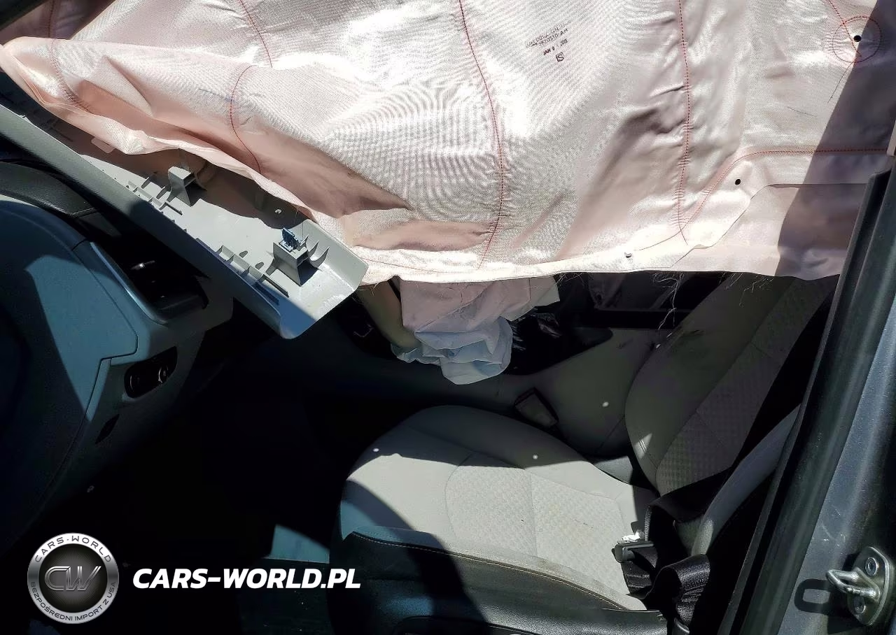 2019 GMC Terrain VIN:3GKALMEV9KL276808 - 7