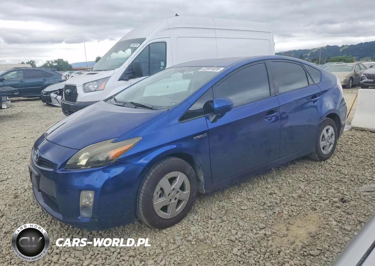 2011 Toyota Prius Three