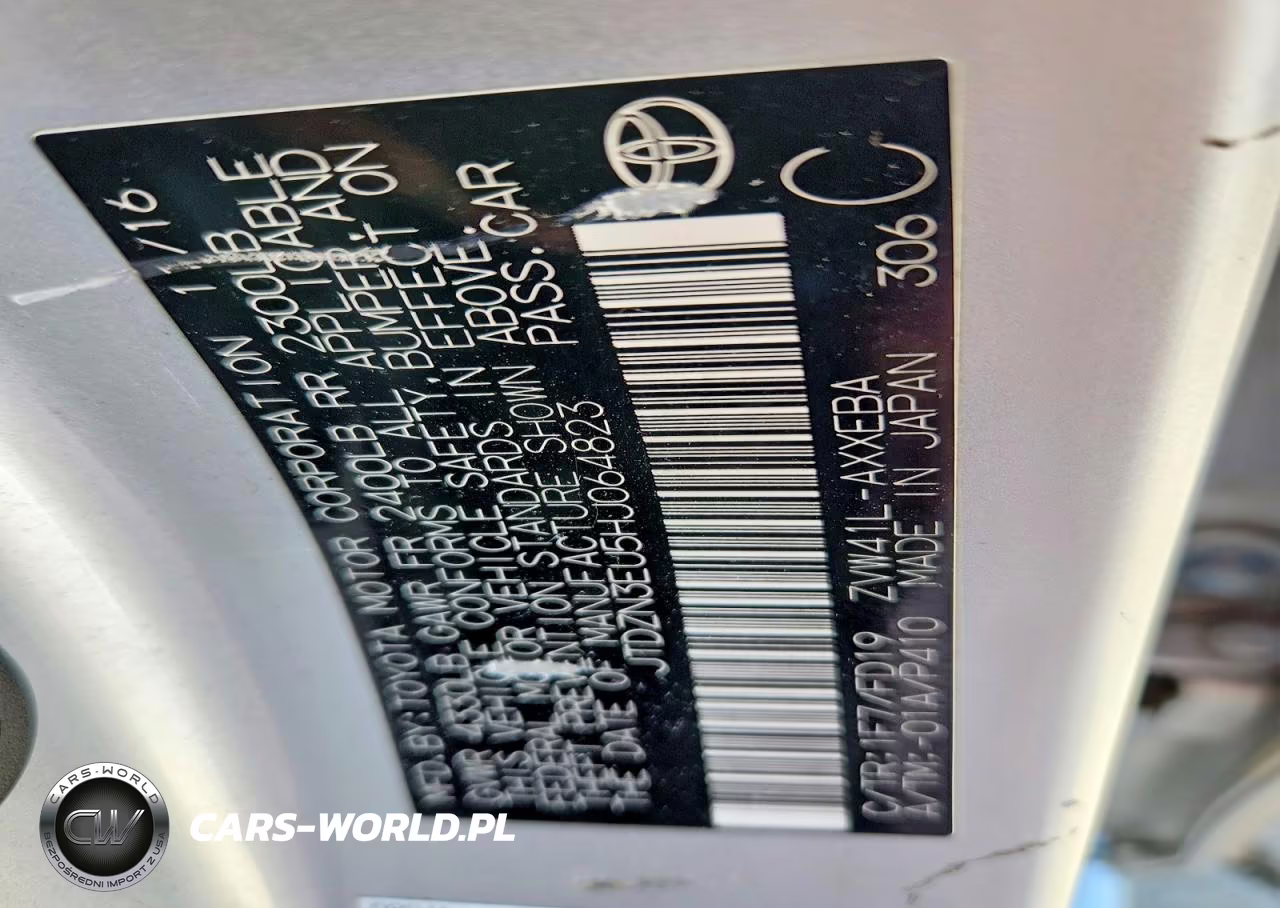 2017 Toyota Prius V Two VIN:JTDZN3EU5HJ064823 - 12