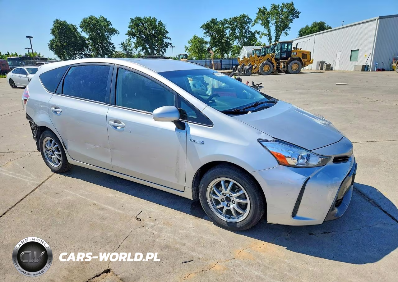 2017 Toyota Prius V Two VIN:JTDZN3EU5HJ064823 - 4