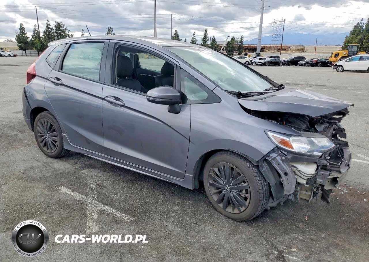 2020 Honda Fit Sport VIN:3HGGK5H65LM734134 - 4