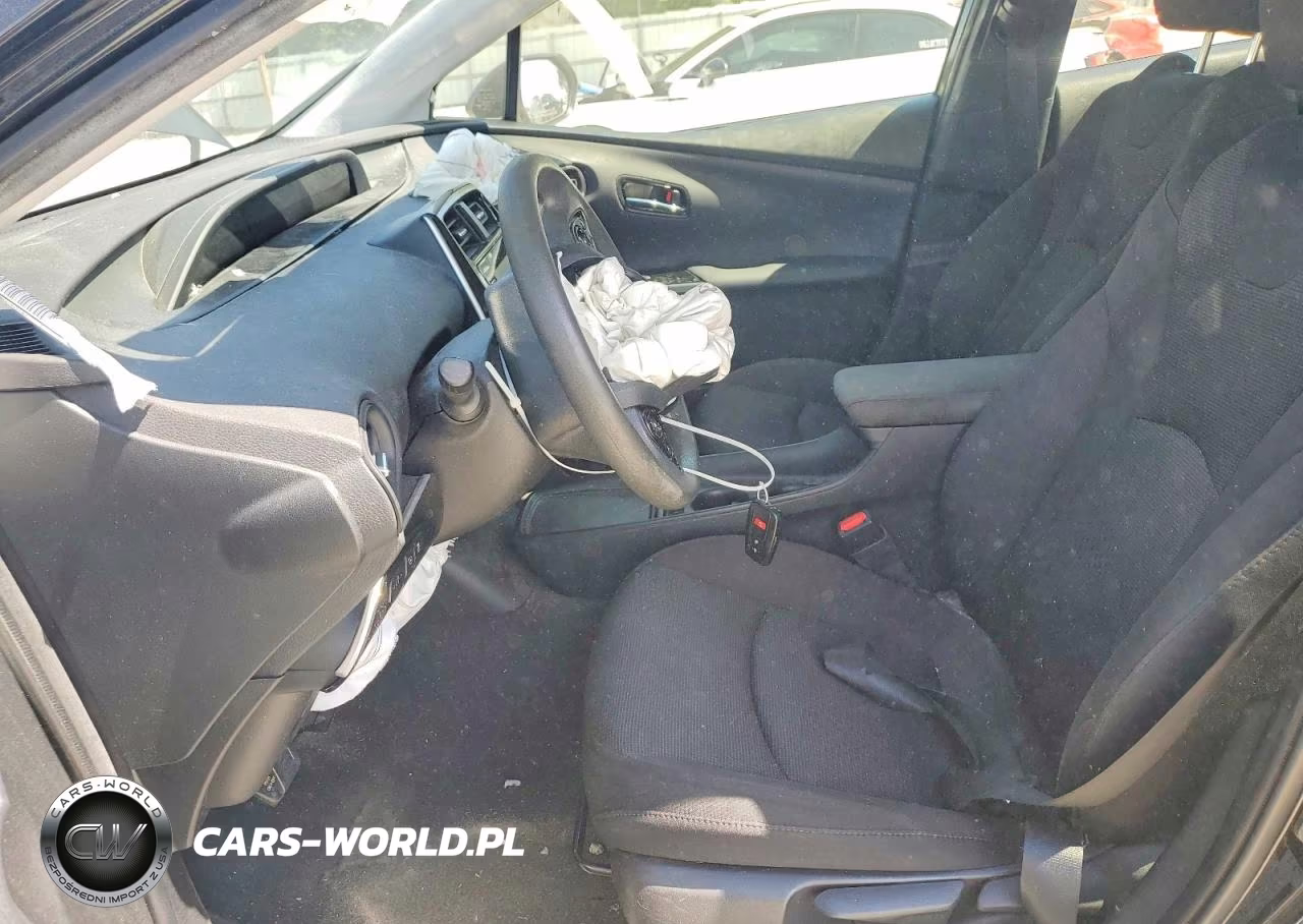 2021 Toyota Prius Le VIN:JTDKAMFU0M3148824 - 7