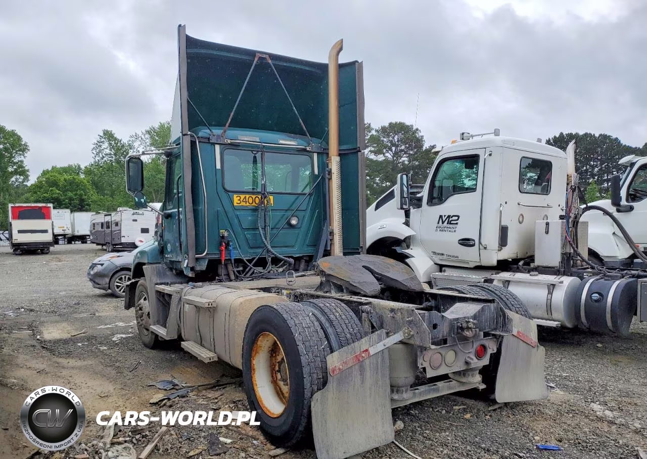 2015 Mack 600 Cxu600 VIN:1M1AW01X8FM006953 - 3
