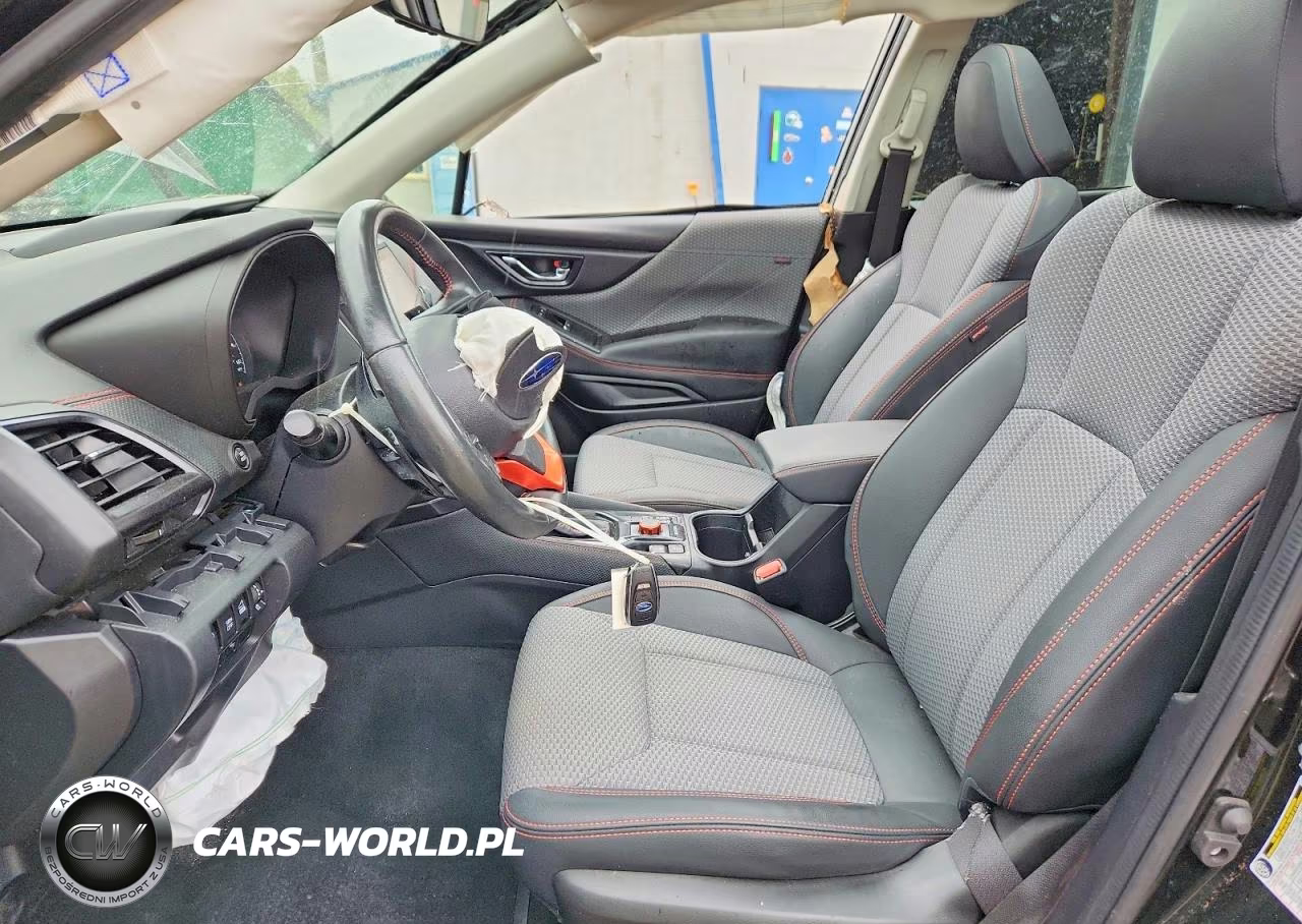 2022 Subaru Forester Sport VIN:JF2SKAJC6NH490438 - 7