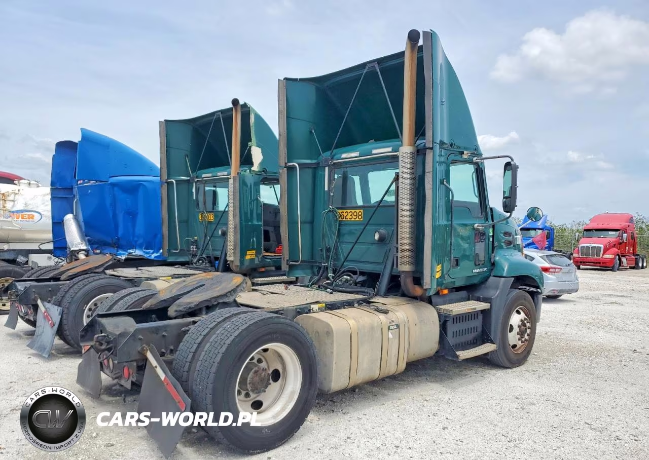 2017 Mack 600 Cxu600 VIN:1M1AW01X2HM009706 - 4