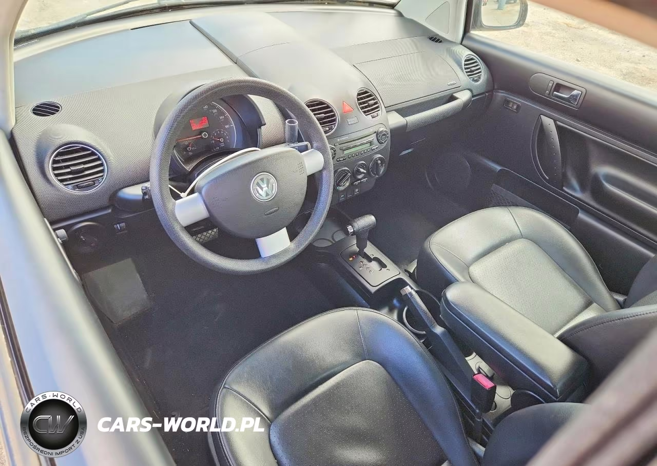 2010 Volkswagen New Beetle VIN:3VWPG3AG6AM018845 - 8