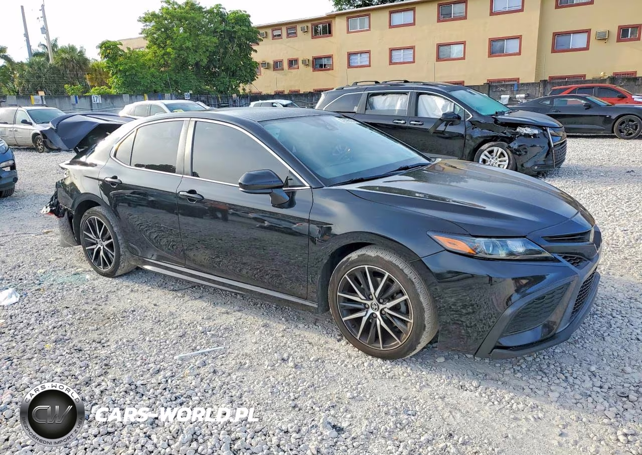2021 Toyota Camry Se VIN:4T1G11AK8MU483619 - 4