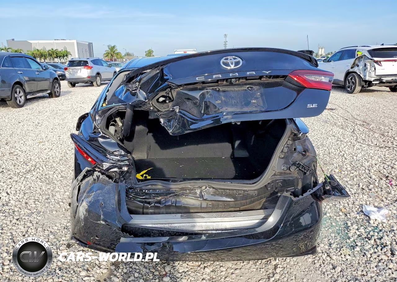 2021 Toyota Camry Se VIN:4T1G11AK8MU483619 - 6