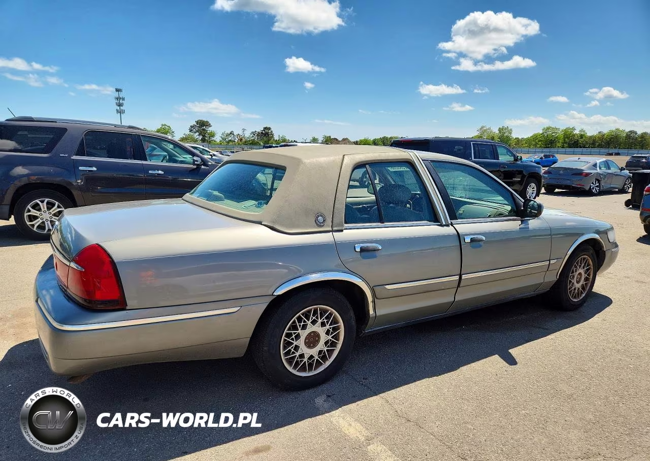 2000 Merc Grand Marquis VIN:2MEFM74W9YX603014 - 3