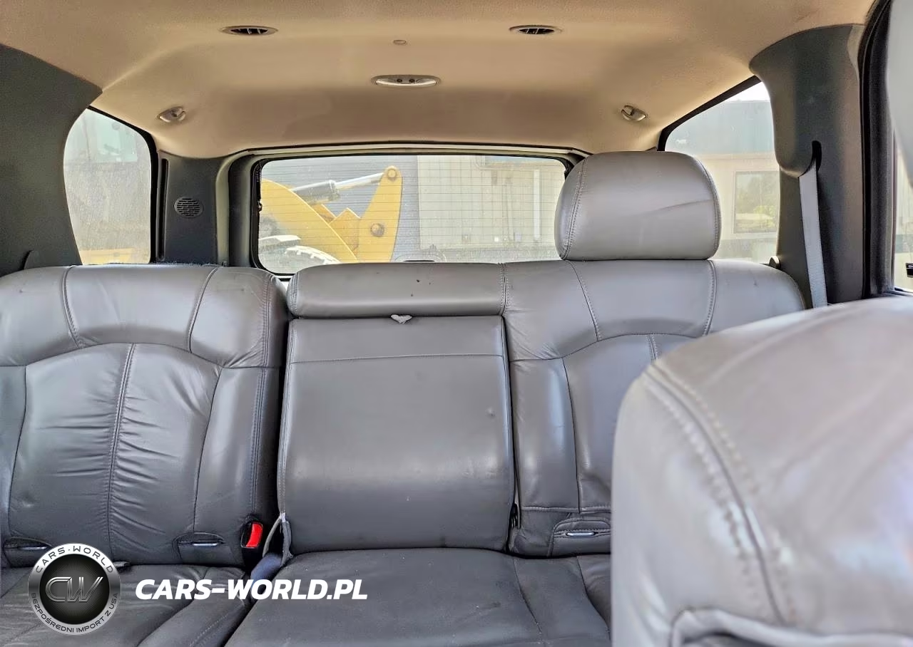 2002 Chevrolet Tahoe K1500 VIN:1GNEK13Z72R216868 - 10