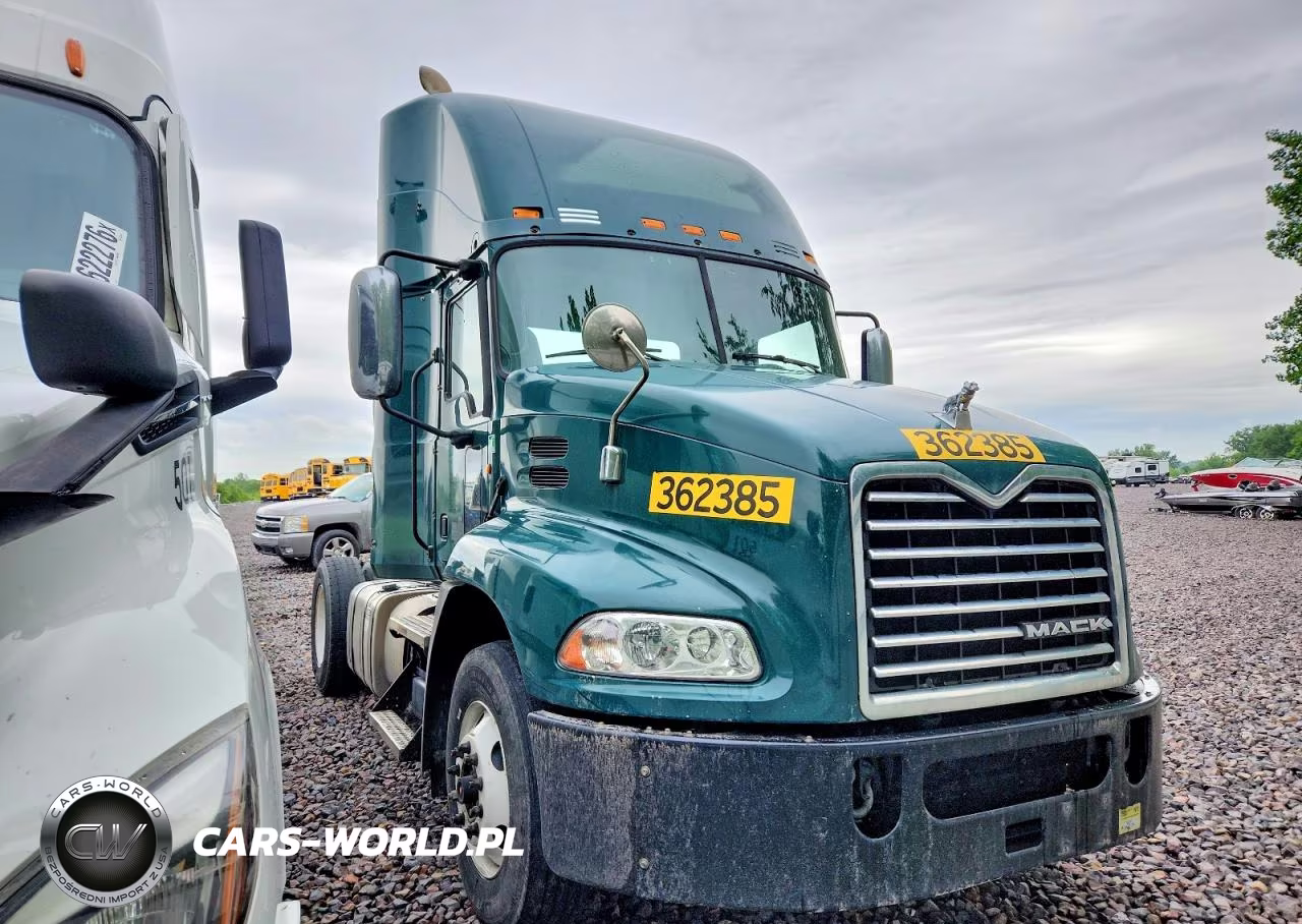 2017 Mack Cxu612 Semi Truck