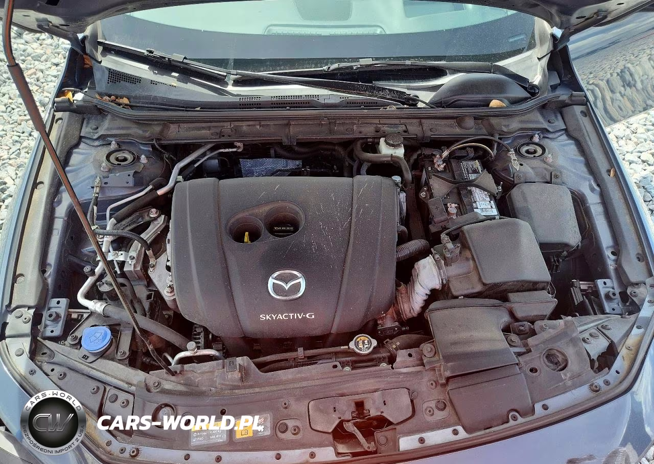 2021 Mazda 3 Premium VIN:JM1BPAML0M1337573 - 11