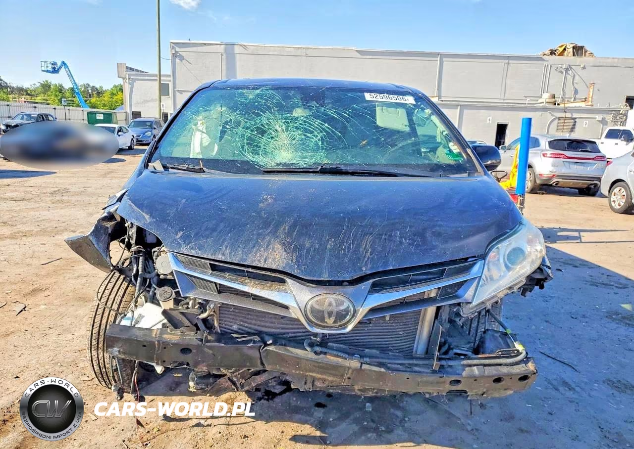 2019 Toyota Sienna Xle 8-Passenger VIN:5TDYZ3DCXKS968301 - 5