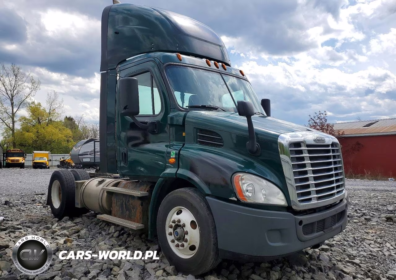 2018 Freightliner Cascadia 113