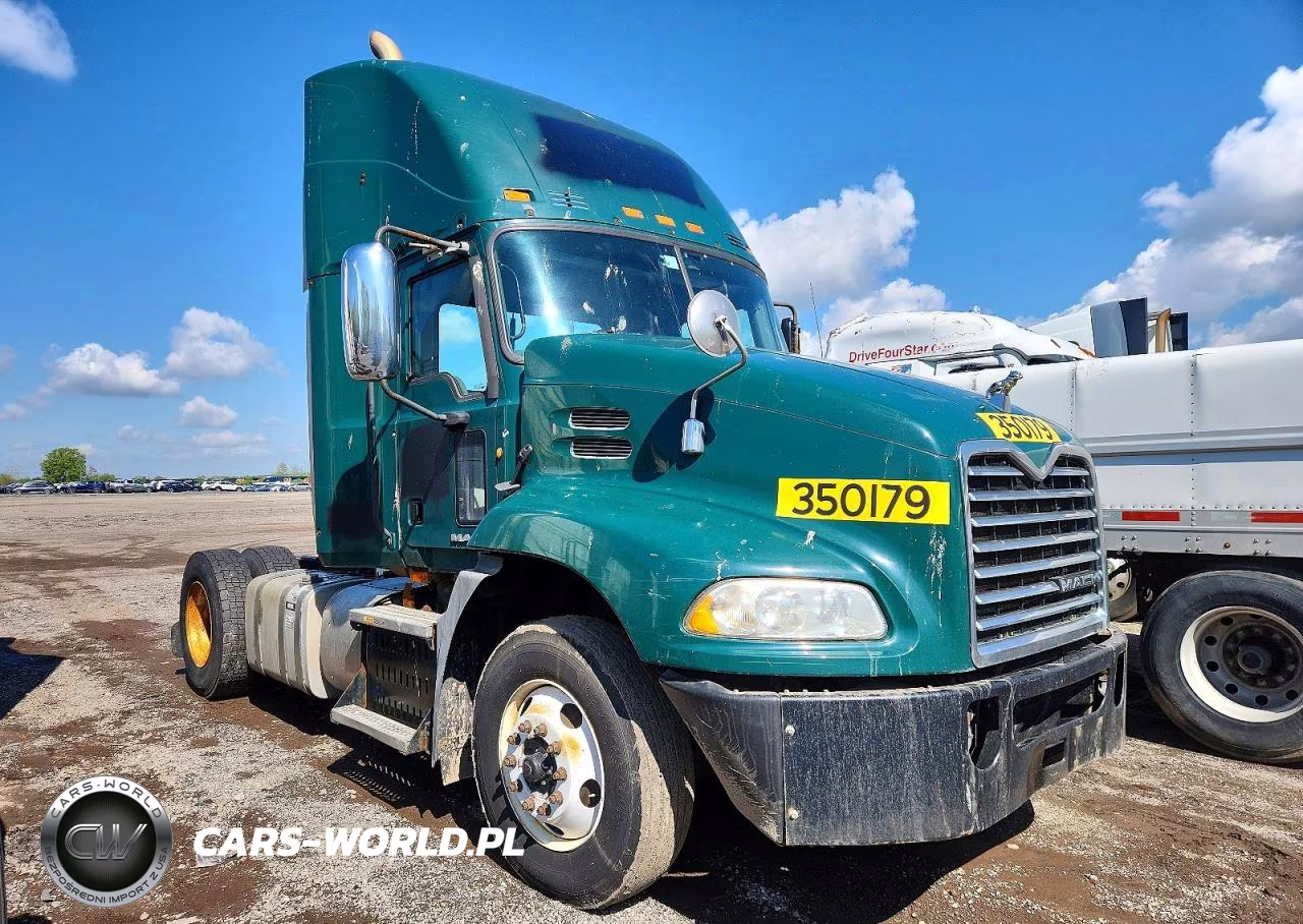 2016 Mack Cxu612 Semi Truck