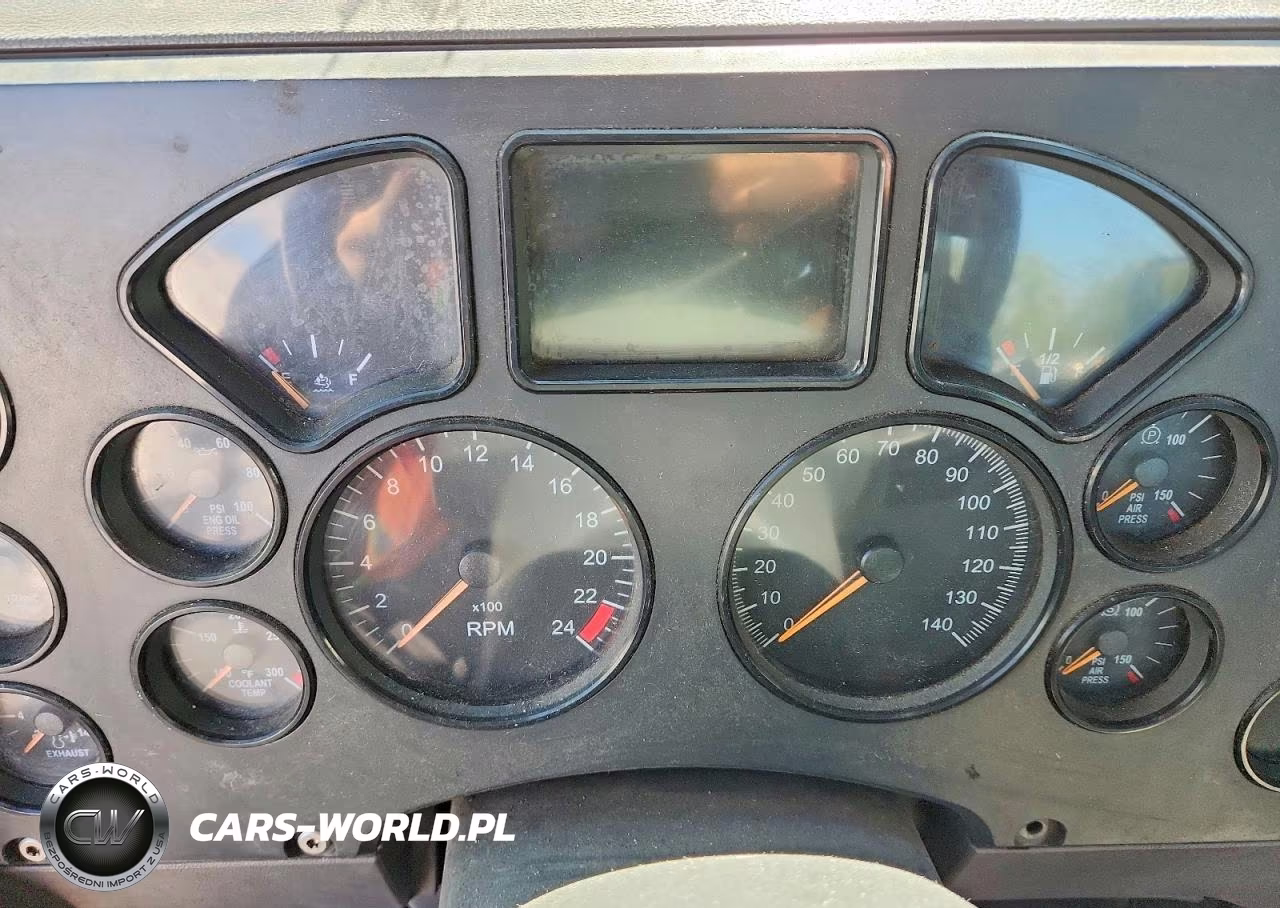 2016 Mack Cxu612 Semi Truck VIN:1M1AW01X8GM008414 - 8