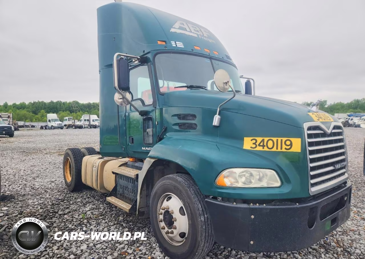2015 Mack 600 Cxu600