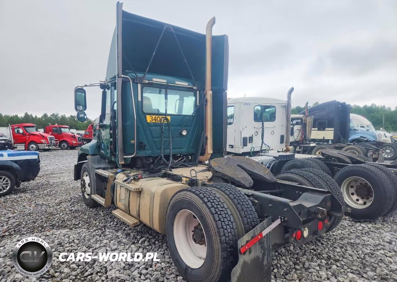 2015 Mack 600 Cxu600 VIN:1M1AW01X0FM006977 - 3
