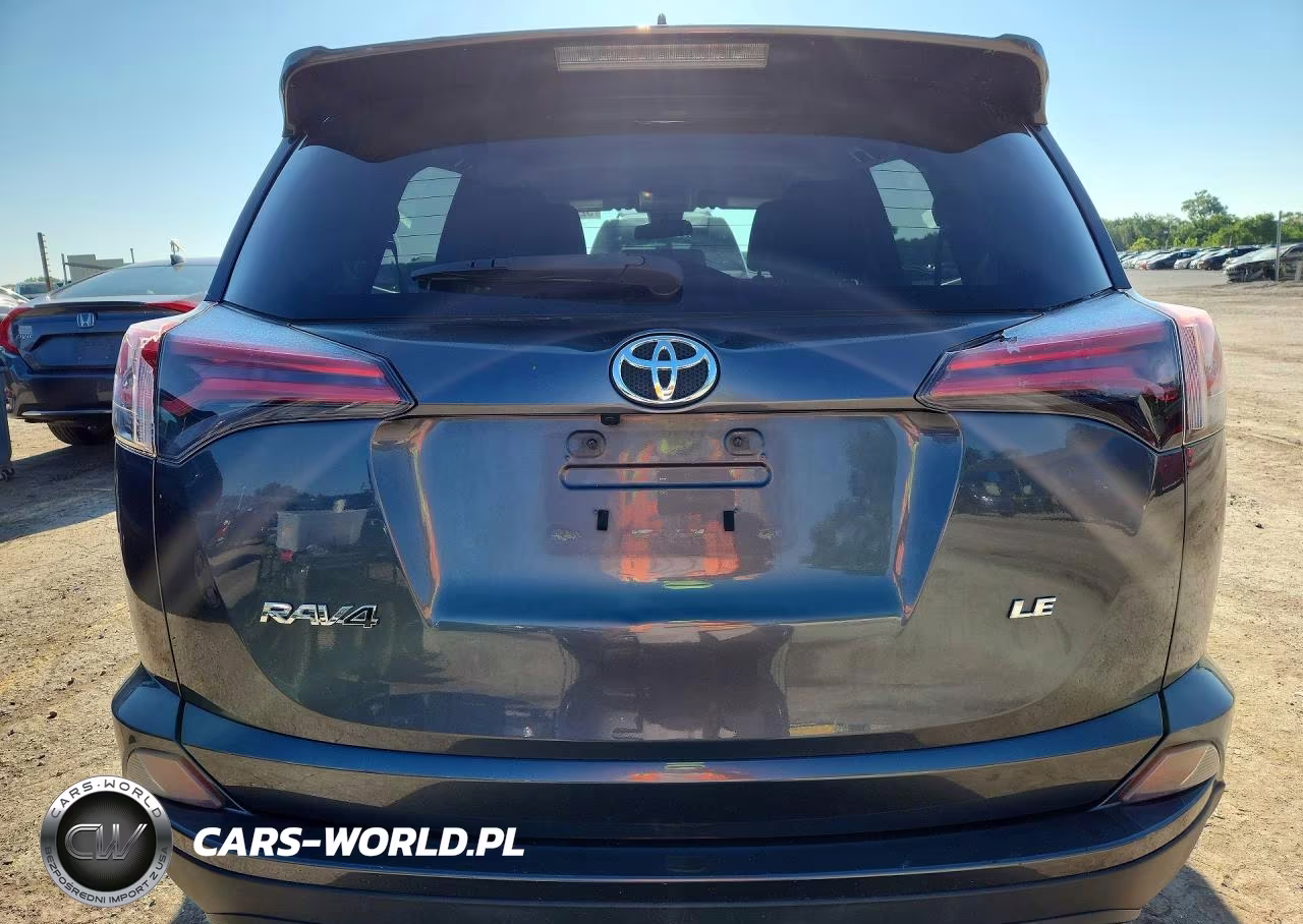 2018 Toyota Rav4 Le VIN:JTMZFREV5JD109675 - 6