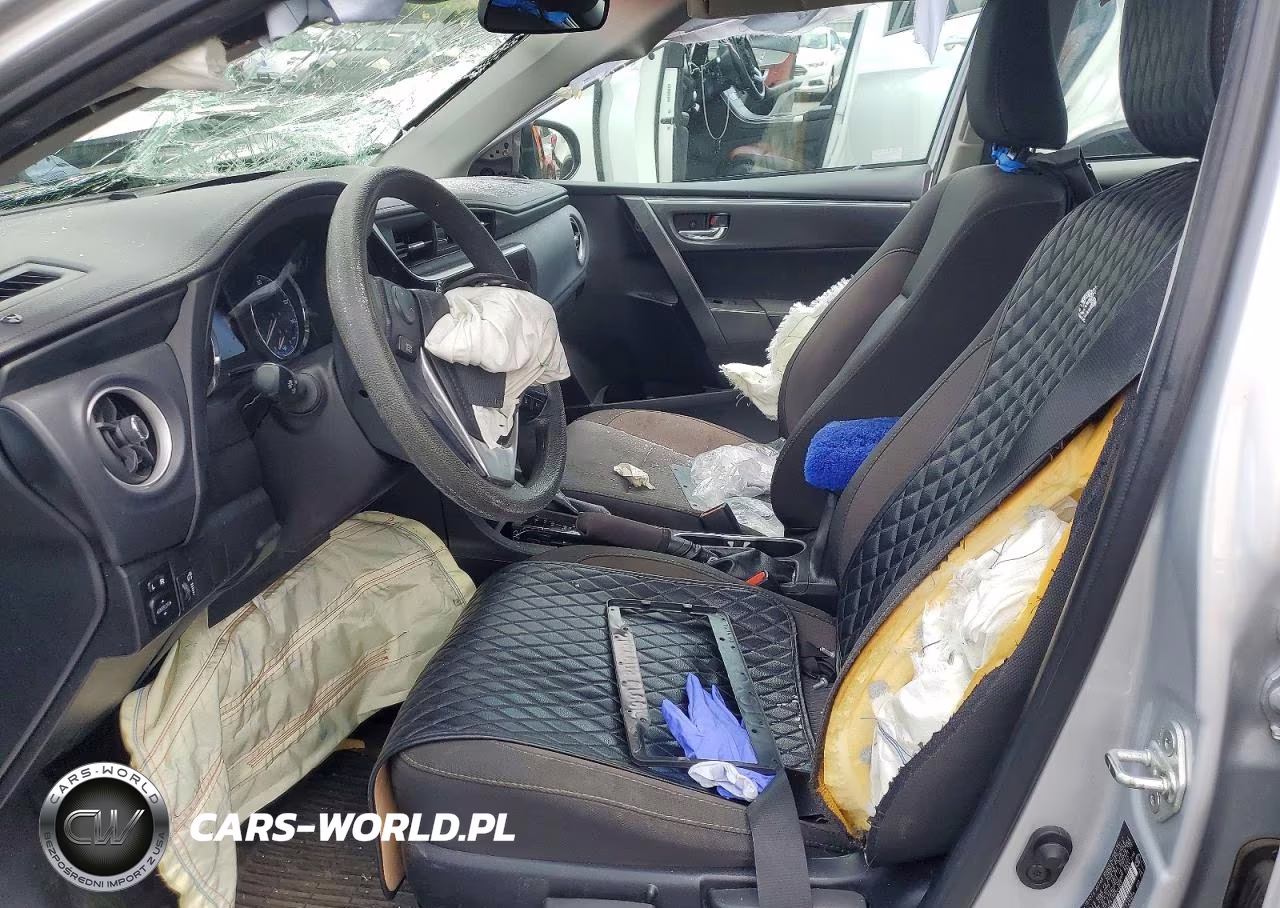 2018 Toyota Corolla Le VIN:2T1BURHE0JC020905 - 7