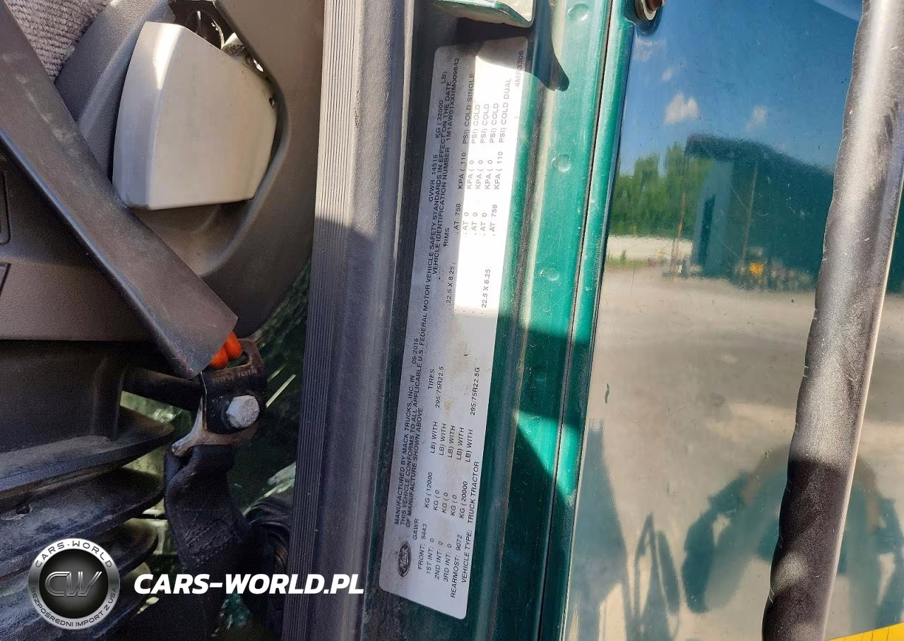 2017 Mack Cxu612 Semi Truck VIN:1M1AW01XXHM009842 - 10
