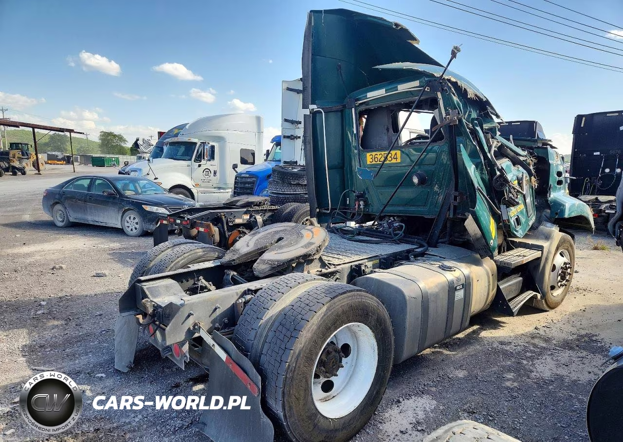 2017 Mack Cxu612 Semi Truck VIN:1M1AW01XXHM009842 - 4