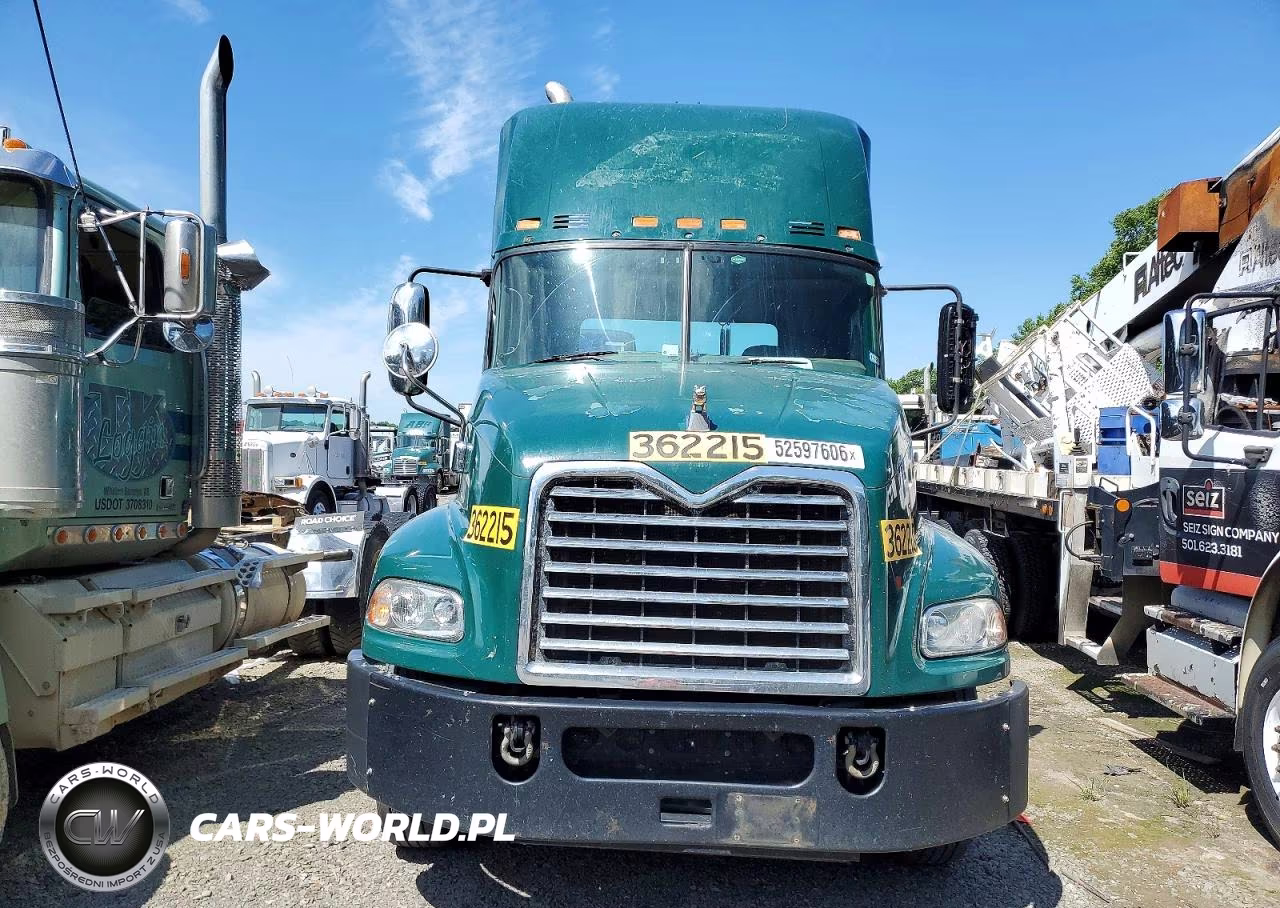 2017 Mack Cxu612 Semi Truck VIN:1M1AW01X5HM009523 - 9