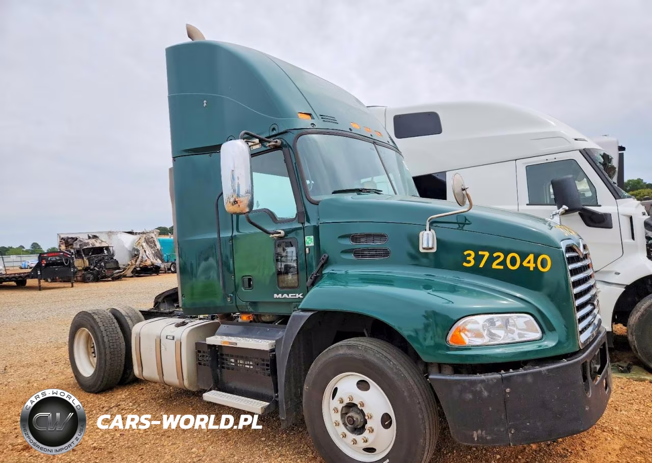 2018 Mack 600 Cxu600