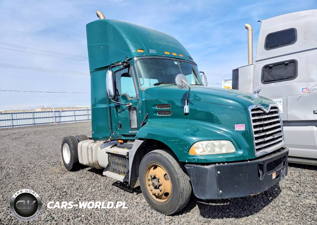 2016 Mack 600 Cxu600