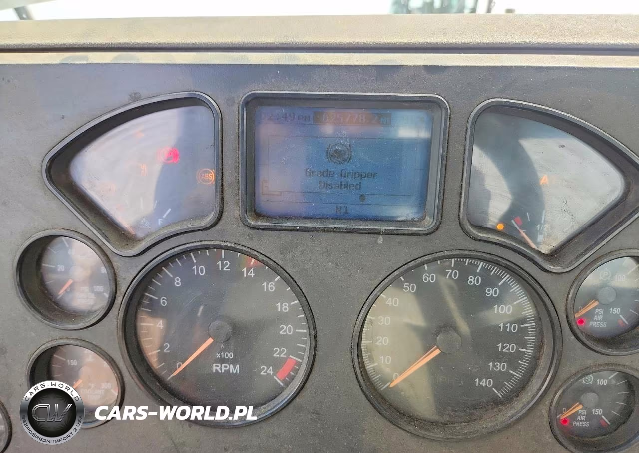 2016 Mack 600 Cxu600 VIN:1M1AW01X7GM008386 - 8