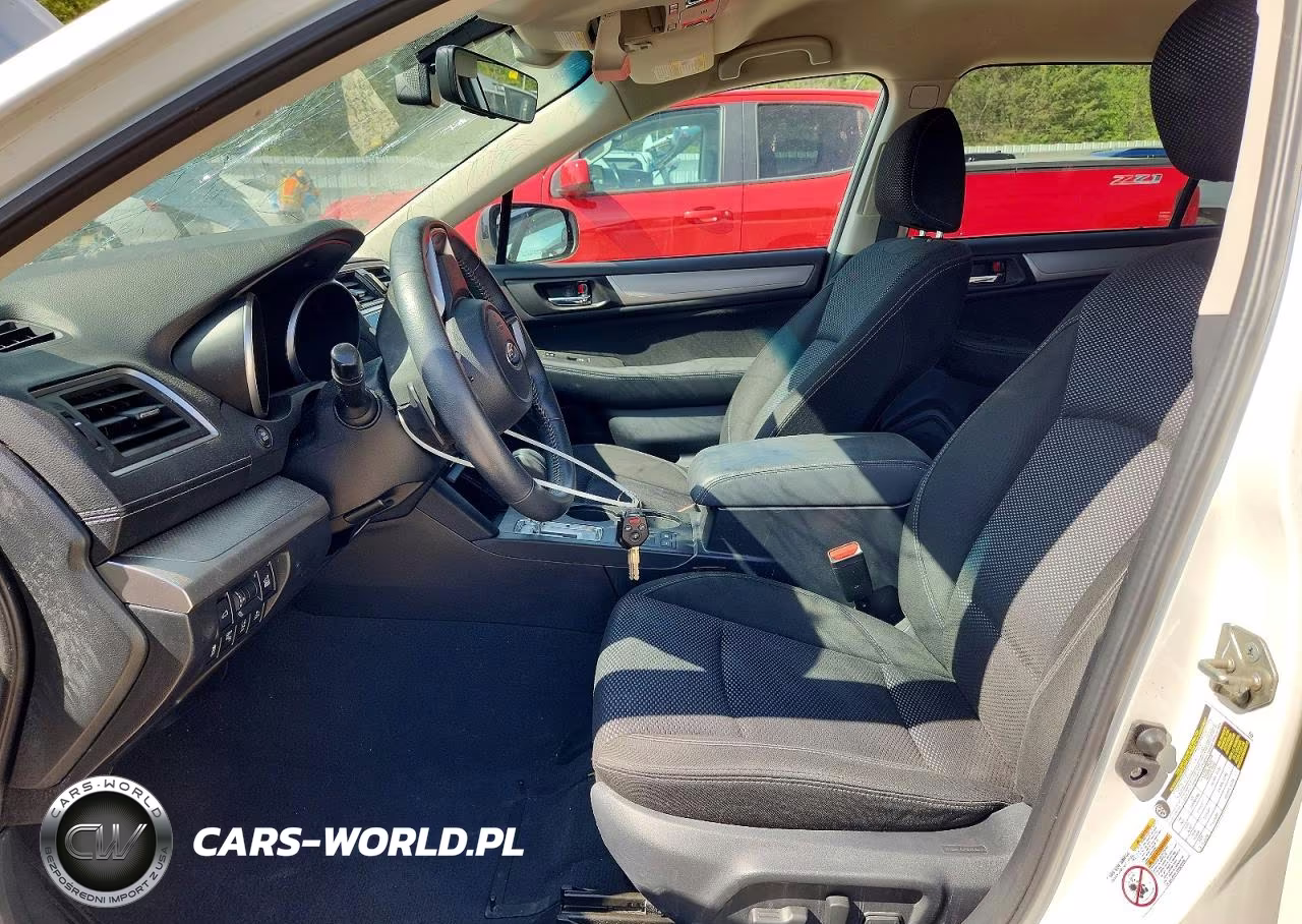 2018 Subaru Outback 2.5I Premium VIN:4S4BSAFCXJ3357529 - 7