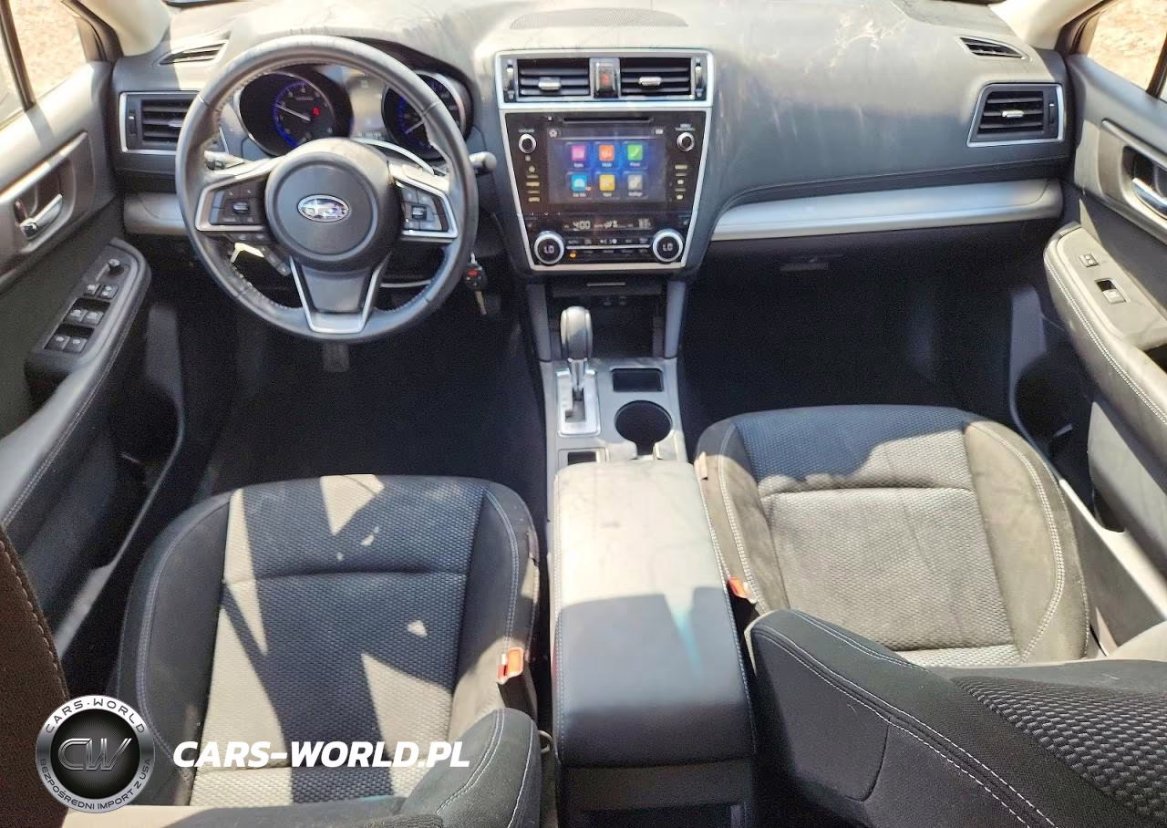 2018 Subaru Outback 2.5I Premium VIN:4S4BSAFCXJ3357529 - 8
