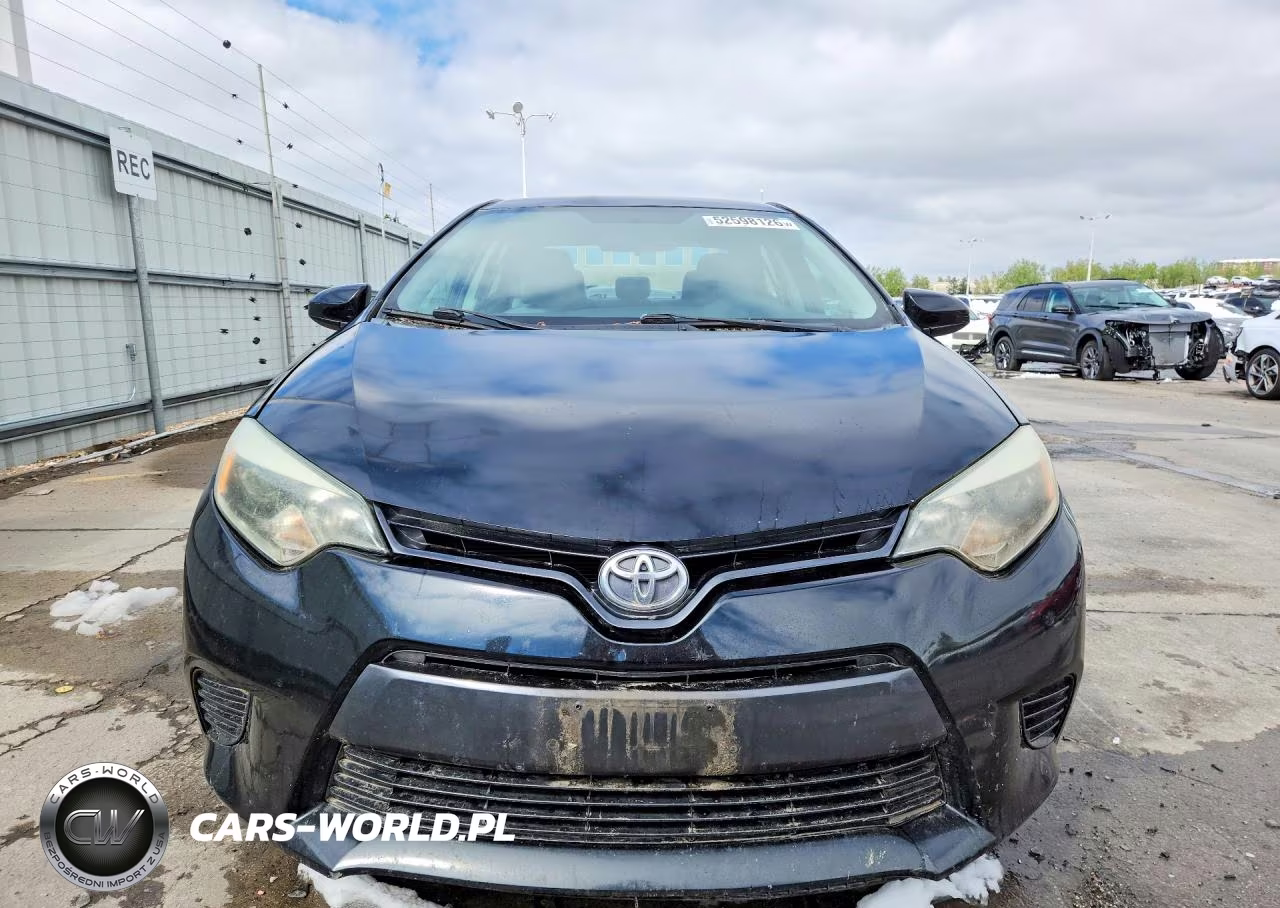 2015 Toyota Corolla Le VIN:5YFBURHE4FP183953 - 5