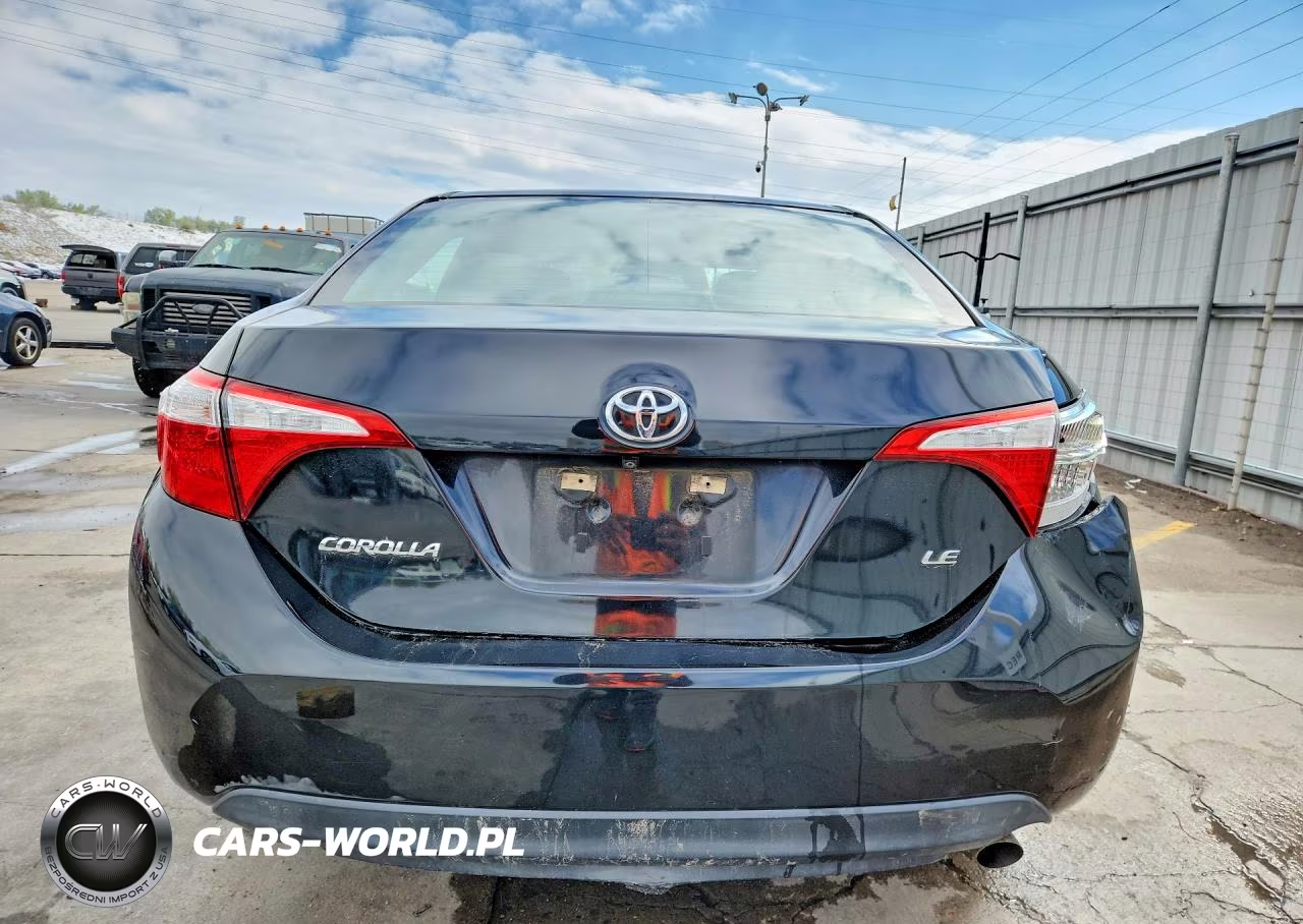 2015 Toyota Corolla Le VIN:5YFBURHE4FP183953 - 6