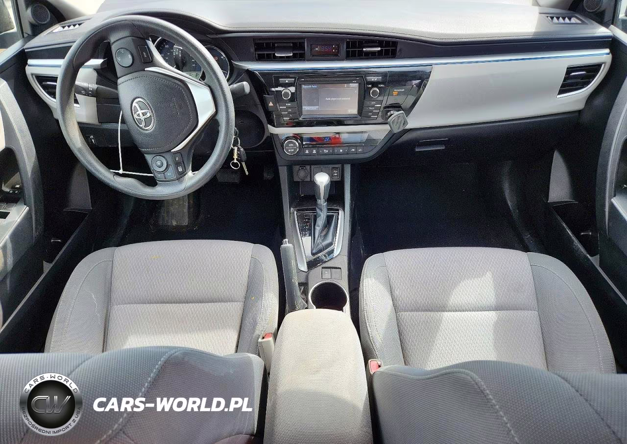 2015 Toyota Corolla Le VIN:5YFBURHE4FP183953 - 8