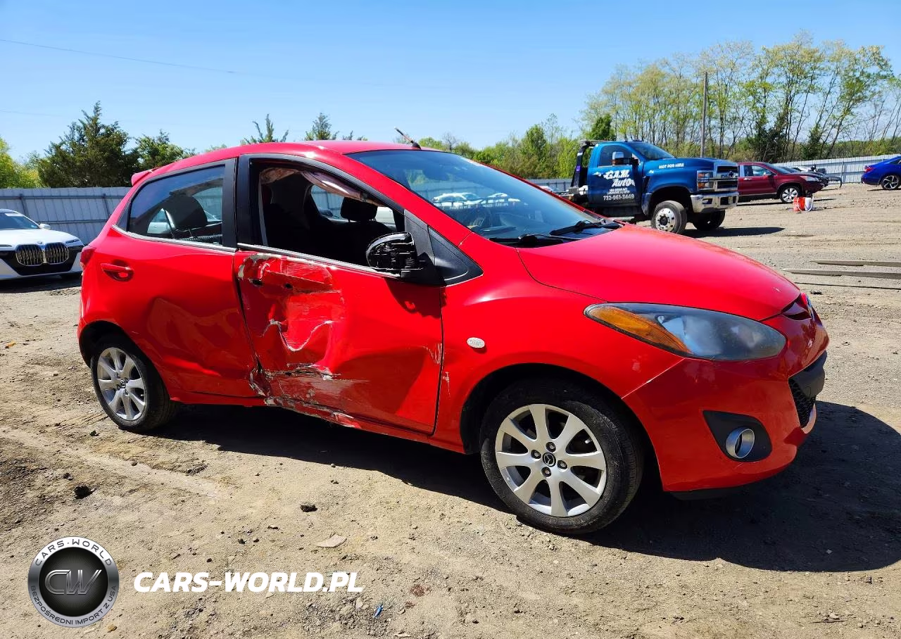 2014 Mazda Mazda2 Touring VIN:JM1DE1LY3E0174842 - 4