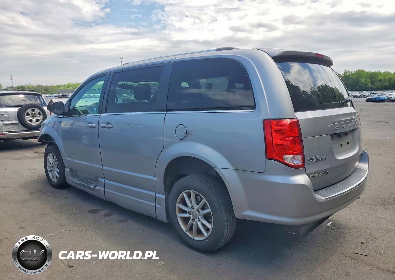 2018 Dodge Grand Caravan Sxt VIN:2C4RDGCG6JR266028 - 2